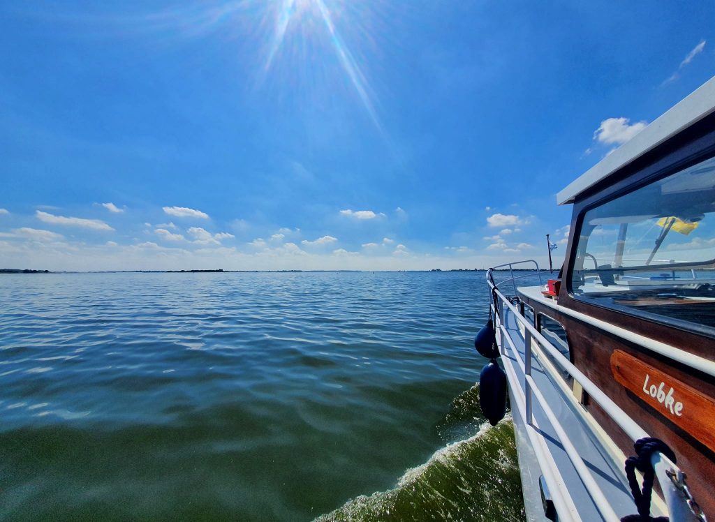 Boot huren in Friesland, huur een motorboot aan het Lauwersmeer