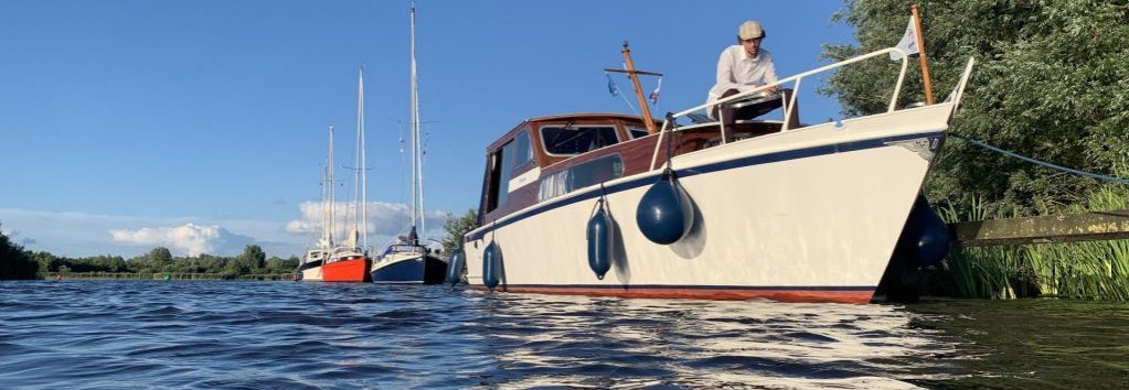 Motorboot in Friesland